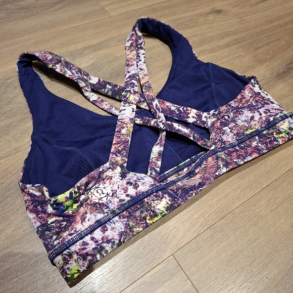 lululemon athletica Other - lululemon athletica Women's Purple & Pink Graphic Sports Bra (Size 8/ US S)